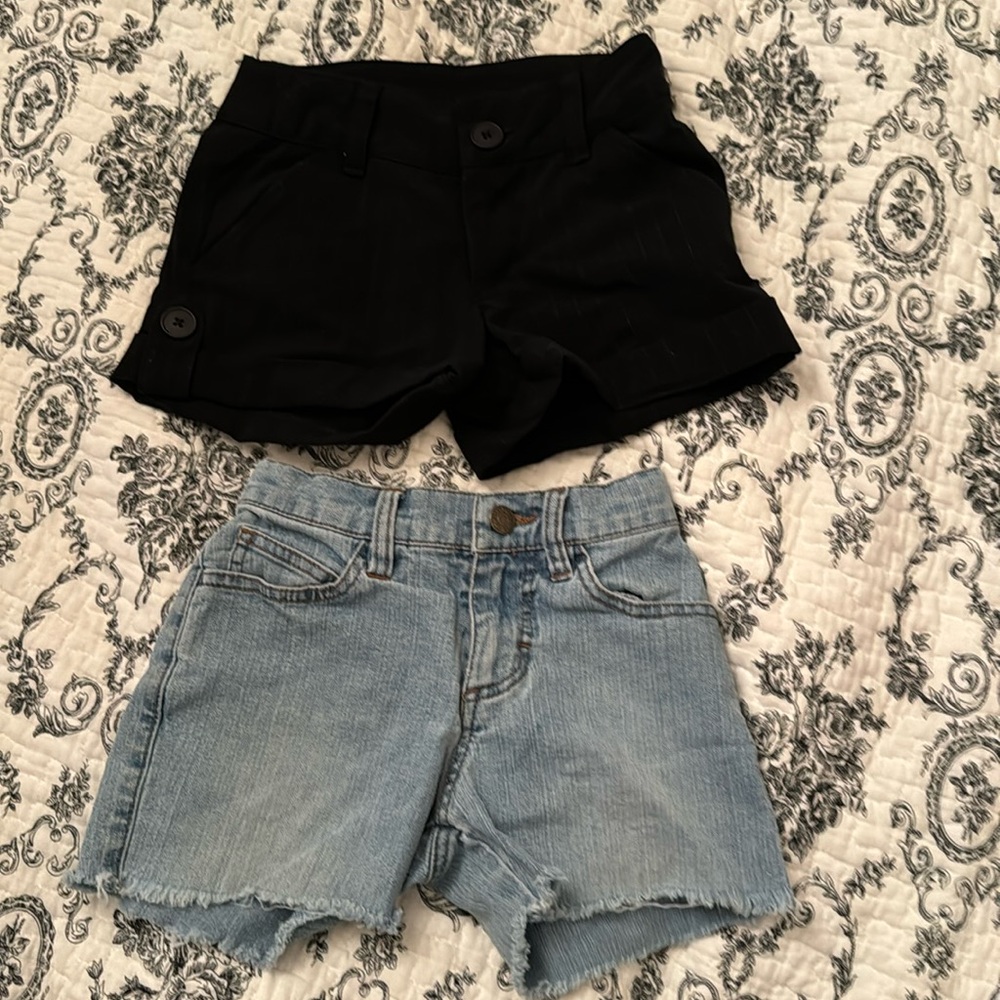 Lot of 2 Girls Shorts